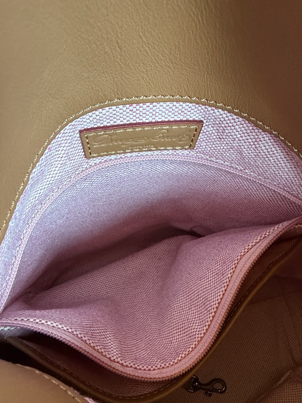 Dooney and Bourke McKenzie hobo Taupe Smooth Leather Vachetta Trim & Handles EUC - Picture 7 of 16